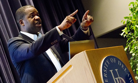 Hightlight photo for article, Peterson lecture : A powerful movement